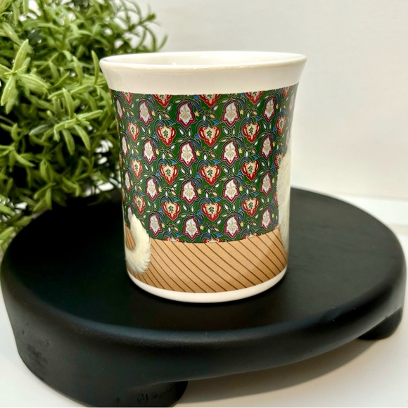 Beautiful Unique Vintage Hallmark Ceramic Fluffy Cat Mug - Picture 3 of 7